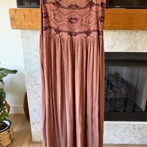 Japna Muslin Maxi Skirt